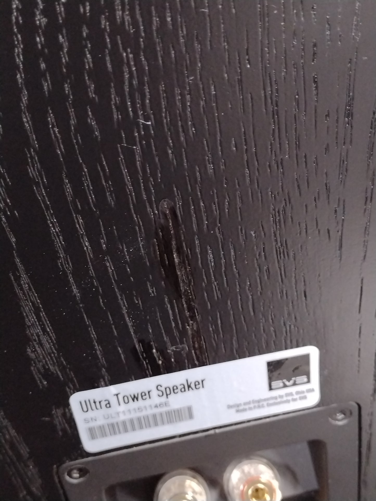 Ultra Tower - Black Oak - Outlet - 1146